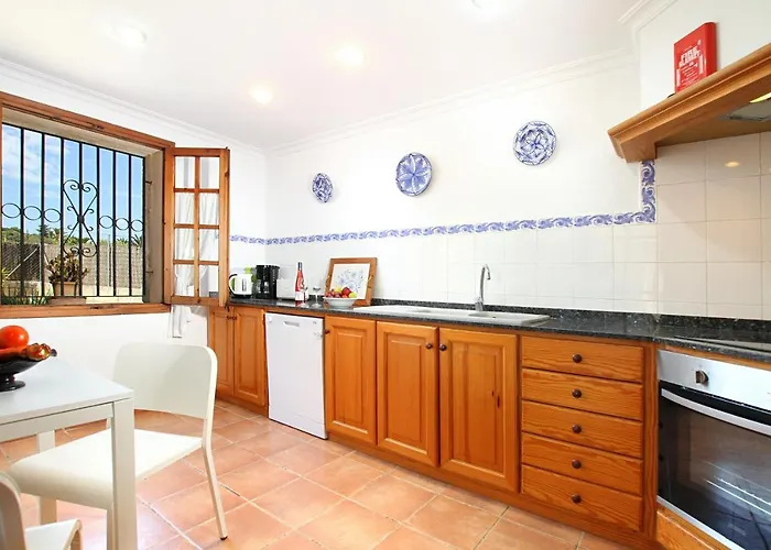 Embat Tolo Вилла Поланко