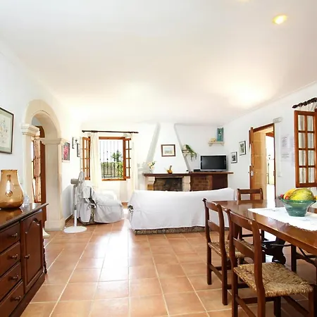 Villa Embat Tolo *